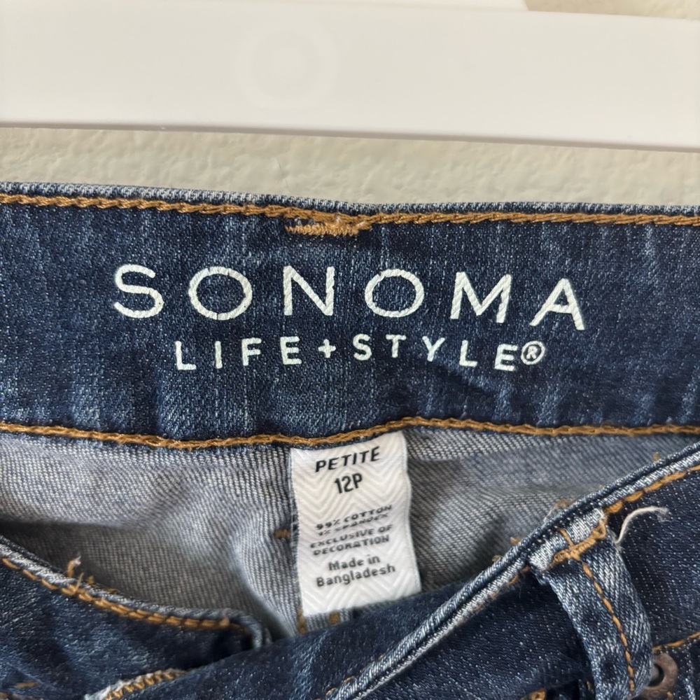 Sonoma Women's Blue Petite Jeans size 12P - Picture 2 of 3